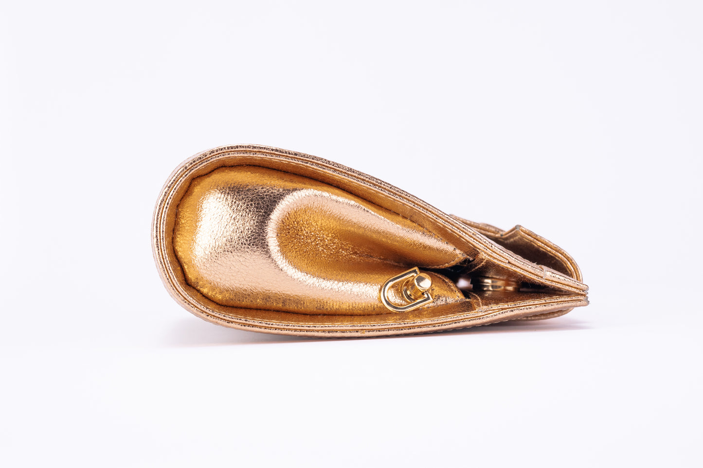 The Nasma Summer Clutch