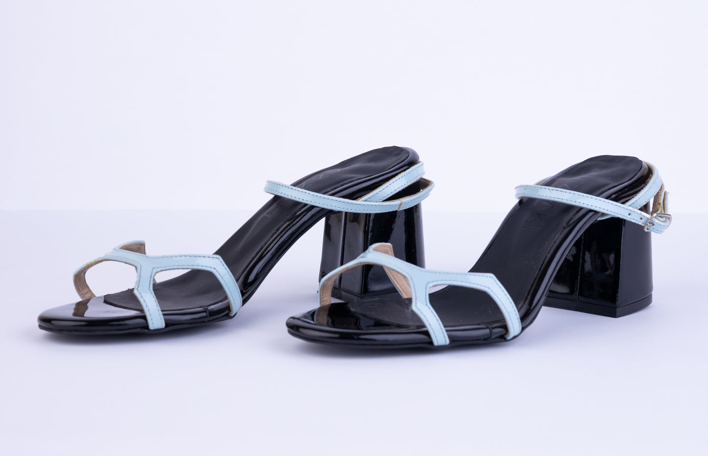 strappy sandal