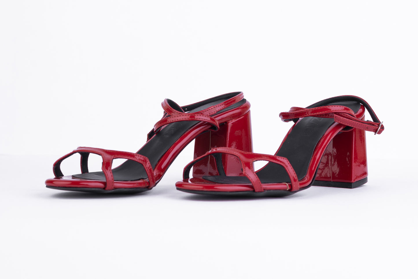 strappy sandal