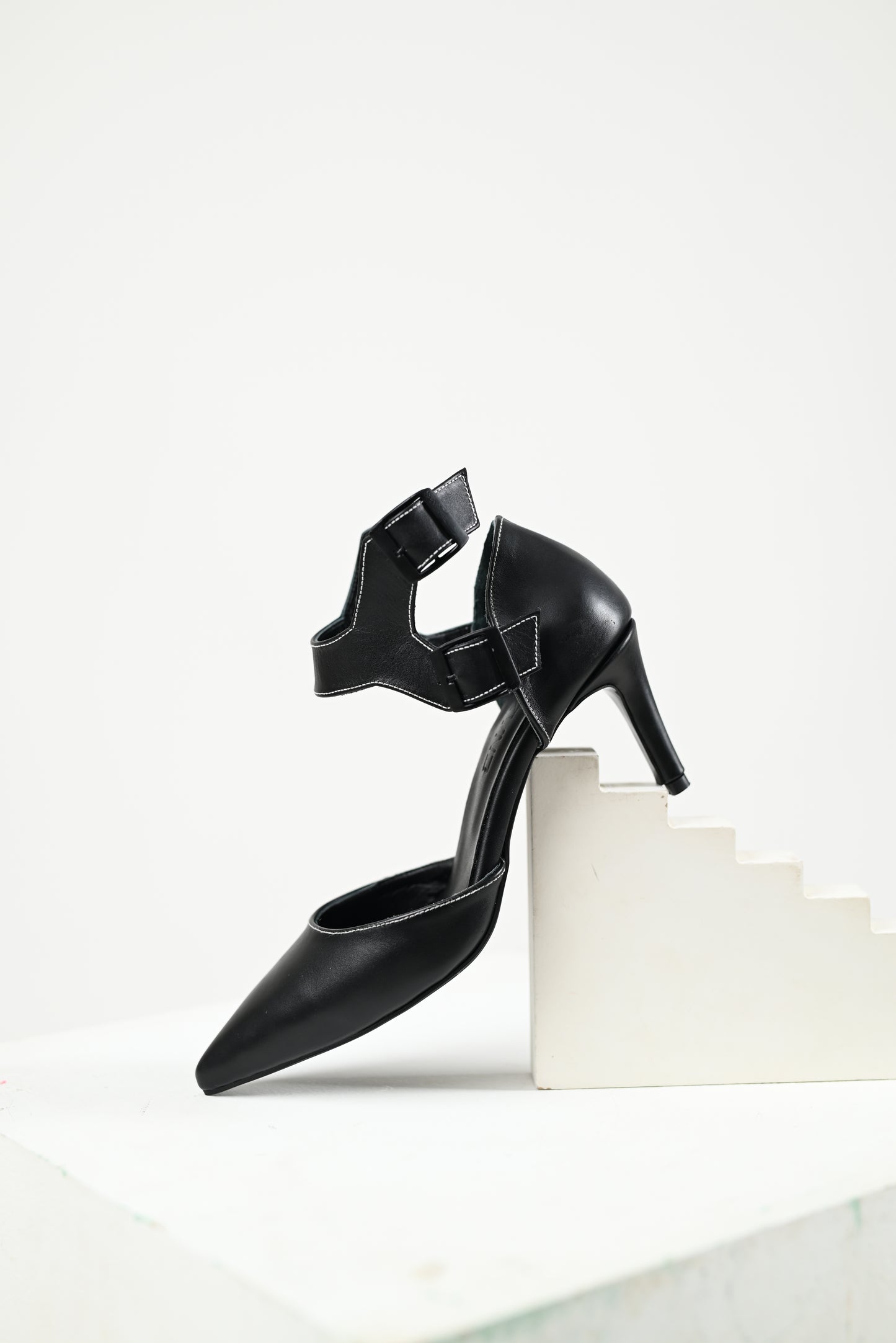 Double ankle starp shoes - 2