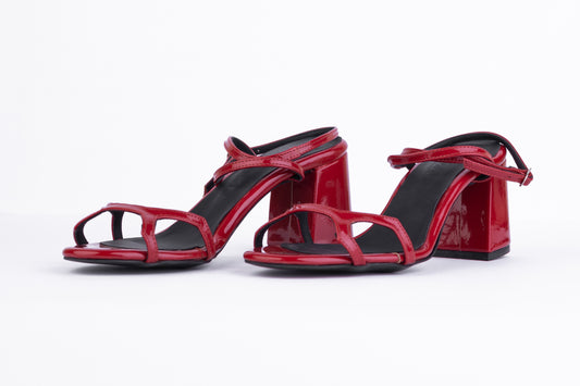 strappy sandal